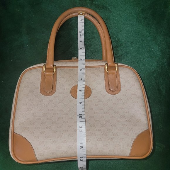 π 1980s VINTAGE GUCCI HANDBAG - Picture 12 of 17